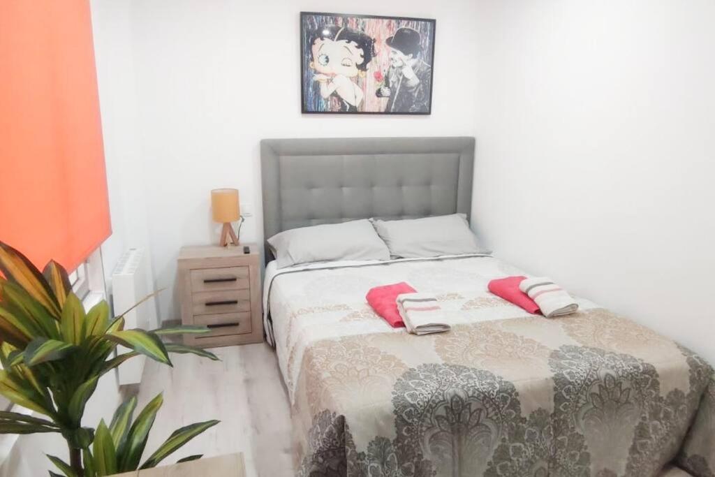 - Lujo - Parking, Maquina Arcade, Wifi Y Netflix Apartment Oviedo Exterior photo